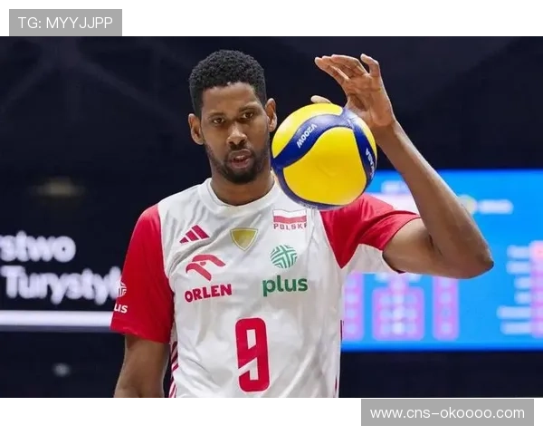 波兰男排超级杯卢布林亨诺贡献12分，萨萨克16分格罗兹达诺夫12分