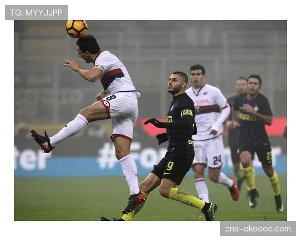 热那亚迎战那不勒斯,低位防守对决控球推进 热那亚迎战那不勒斯,低位防守对决控球推进